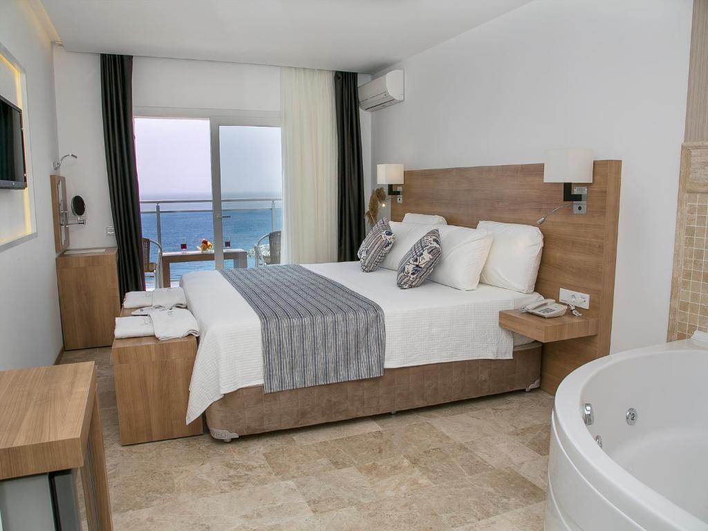 Rhapsody Hotel Kas Room photo