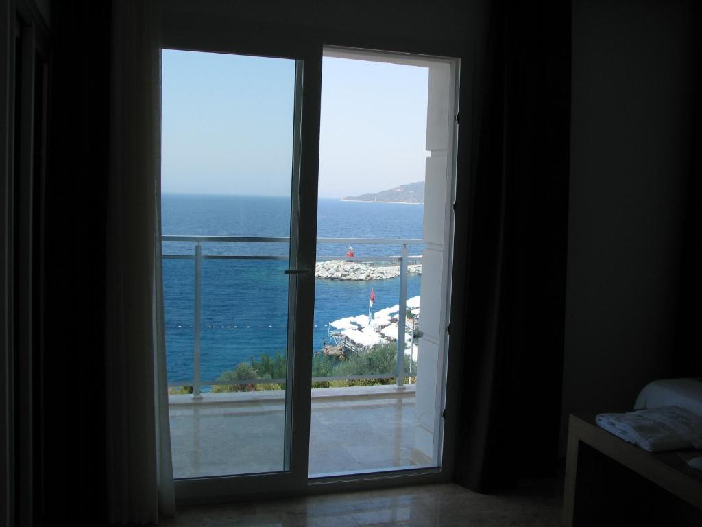 Rhapsody Hotel Kas Exterior photo